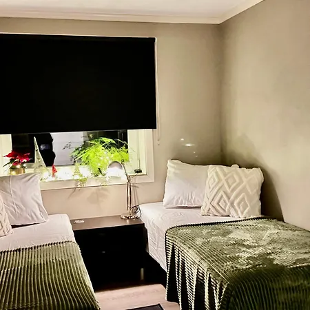 Bedroom With Shared Shower Ålesund