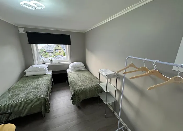 Bedroom With Shared Shower * Ålesund