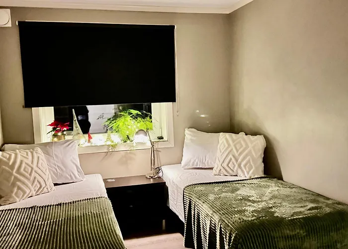 Bedroom With Shared Shower Ålesund