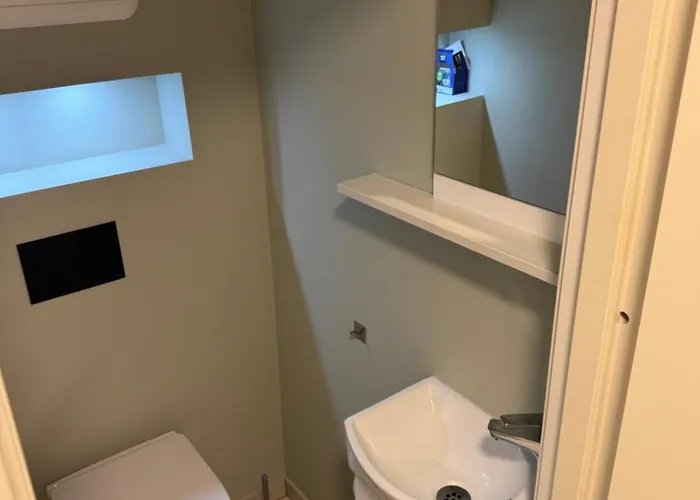 Apartmán Bedroom With Shared Shower Ålesund